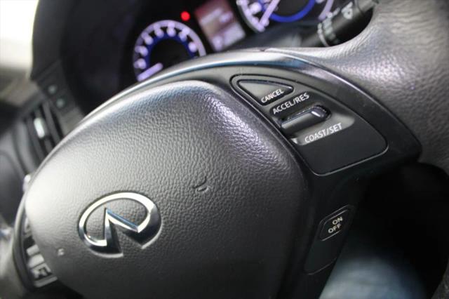 2014 INFINITI Q60 Base