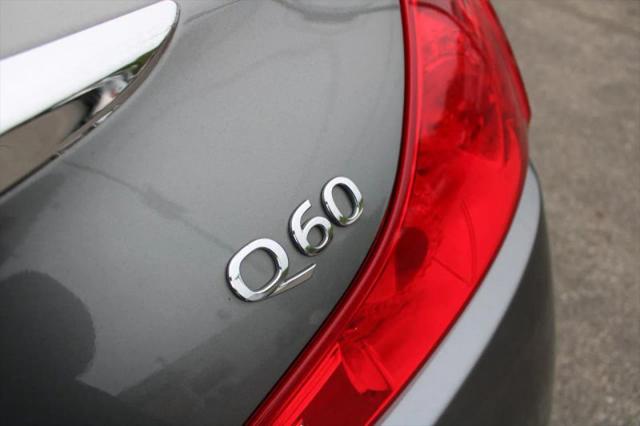 2014 INFINITI Q60 Base