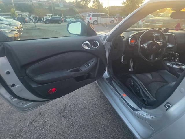 2011 Nissan 370Z Touring