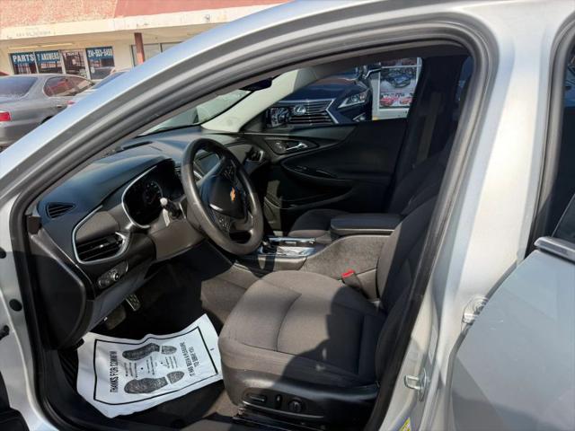 2016 Chevrolet Malibu 1LT