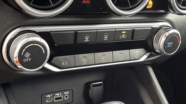 2023 Nissan Sentra SV Xtronic CVT