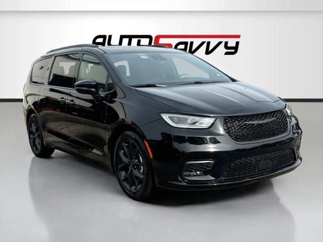2025 Chrysler Pacifica Limited for sale in Houston, TX