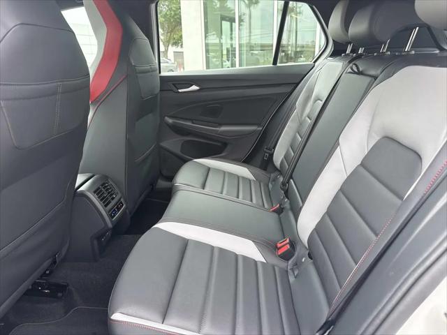 2026 Volkswagen Golf GTI Autobahn
