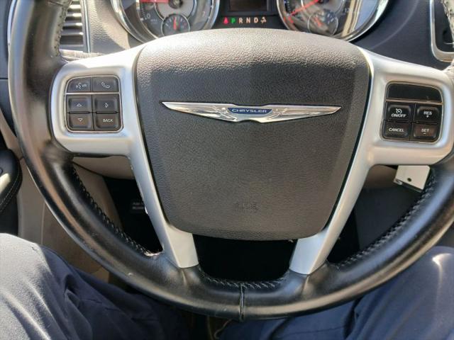 2013 Chrysler Town & Country Touring