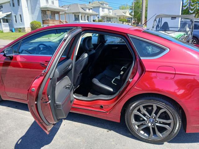 2018 Ford Fusion SE