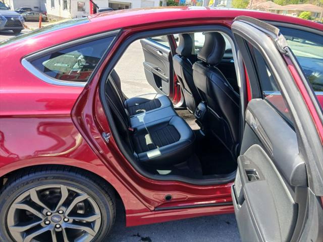 2018 Ford Fusion SE