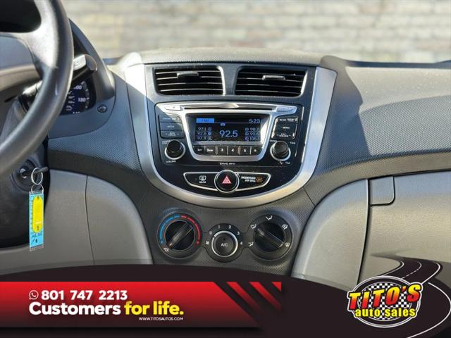 2016 Hyundai Accent SE