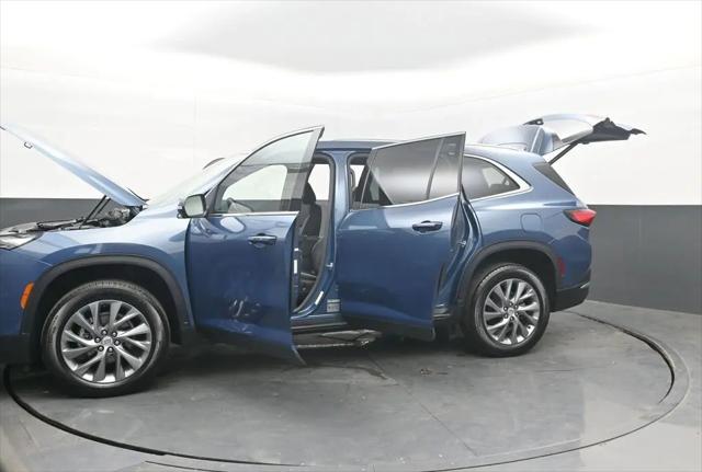 2025 Buick Enclave Preferred FWD