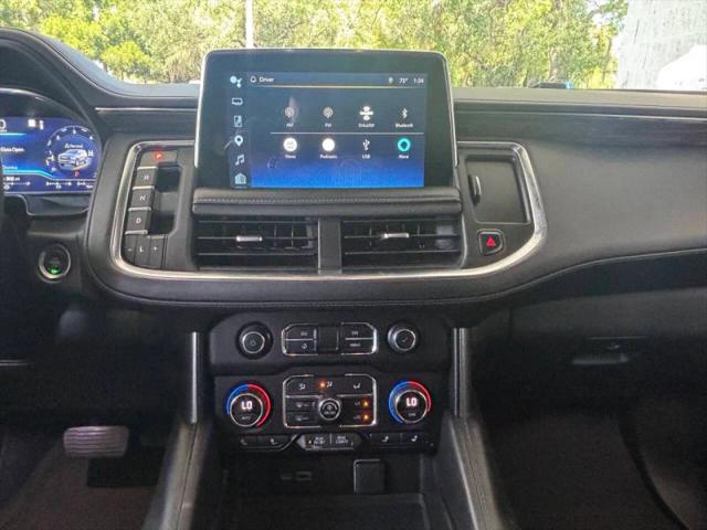 2022 Chevrolet Suburban 4WD LT