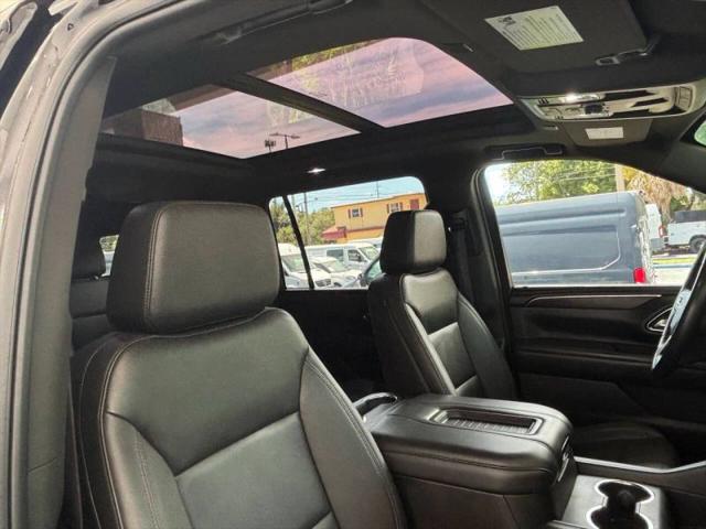 2022 Chevrolet Suburban 4WD LT