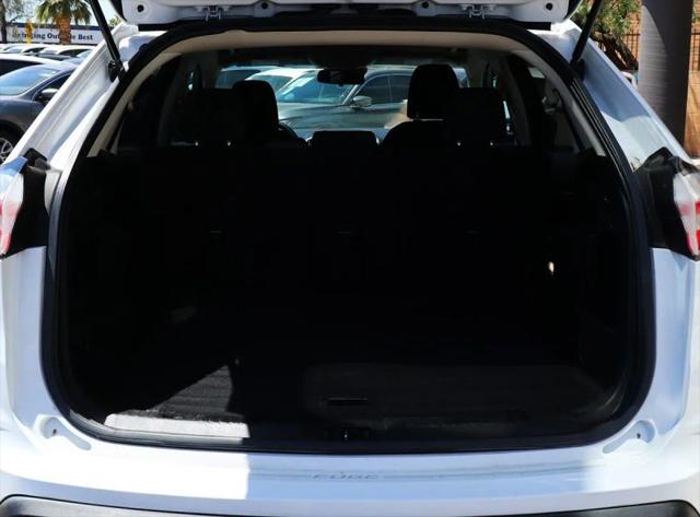 2021 Ford Edge SE