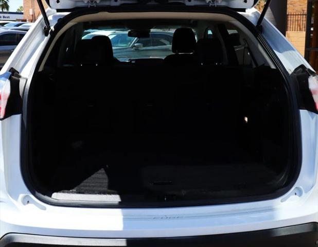2021 Ford Edge SE