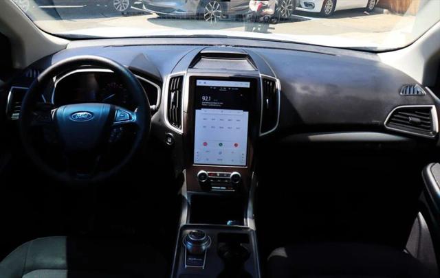 2021 Ford Edge SE
