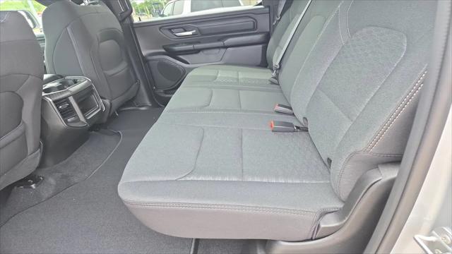 2026 Ram 1500 Express Crew Cab 4x4 57 Box