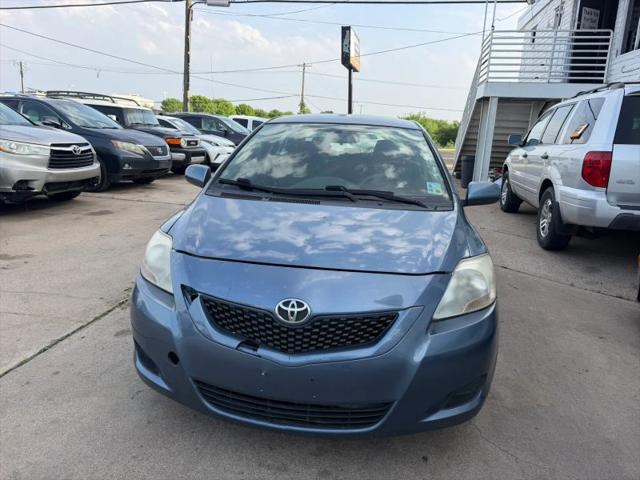 2012 Toyota Yaris Base