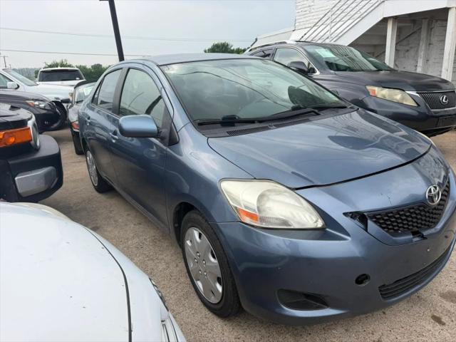 2012 Toyota Yaris Base