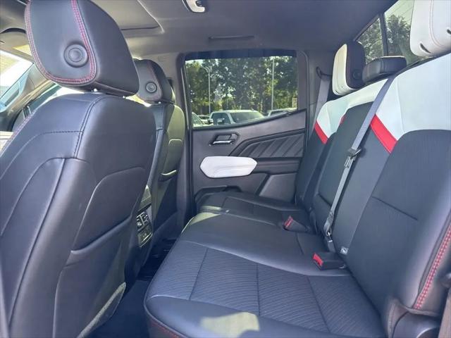 2023 GMC Canyon 4WD Crew Cab Short Box AT4X