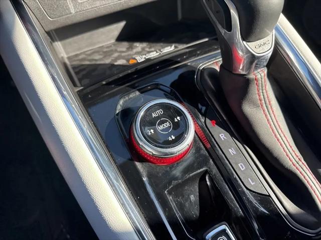 2023 GMC Canyon 4WD Crew Cab Short Box AT4X