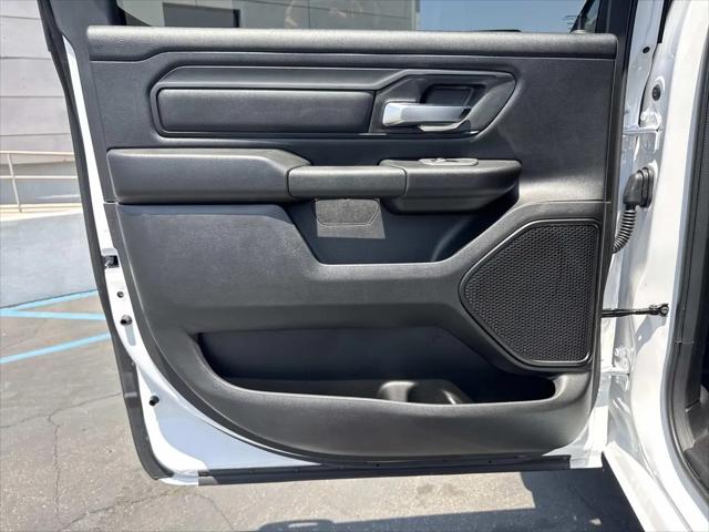 2026 Ram 1500 Tradesman Crew Cab 4x4 5'7" Box