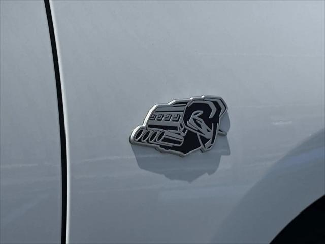 2026 Ram 1500 Tradesman Crew Cab 4x4 5'7" Box