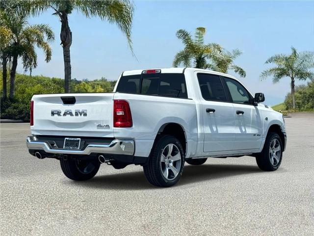 2026 Ram 1500 Tradesman Crew Cab 4x4 5'7" Box