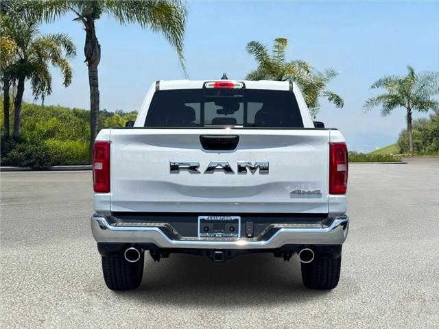 2026 Ram 1500 Tradesman Crew Cab 4x4 5'7" Box