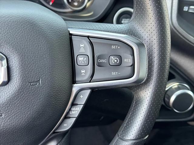 2026 Ram 1500 Tradesman Crew Cab 4x4 5'7" Box