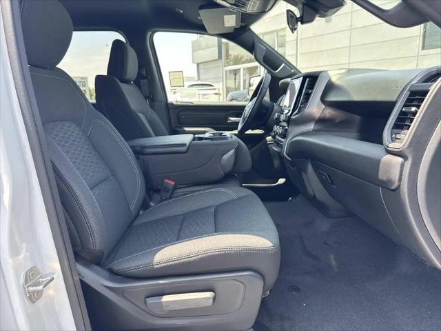2026 Ram 1500 Tradesman Crew Cab 4x4 5'7" Box