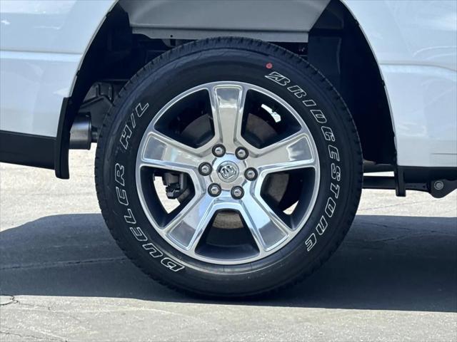 2026 Ram 1500 Tradesman Crew Cab 4x4 5'7" Box