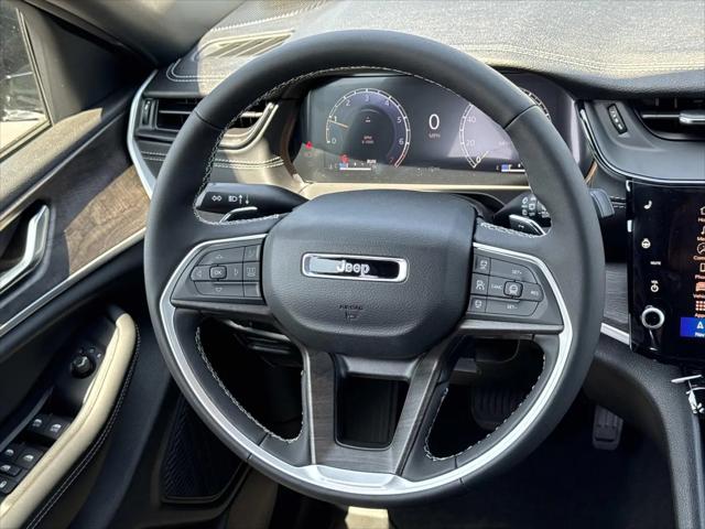 2026 Jeep Grand Cherokee L Altitude 4x2