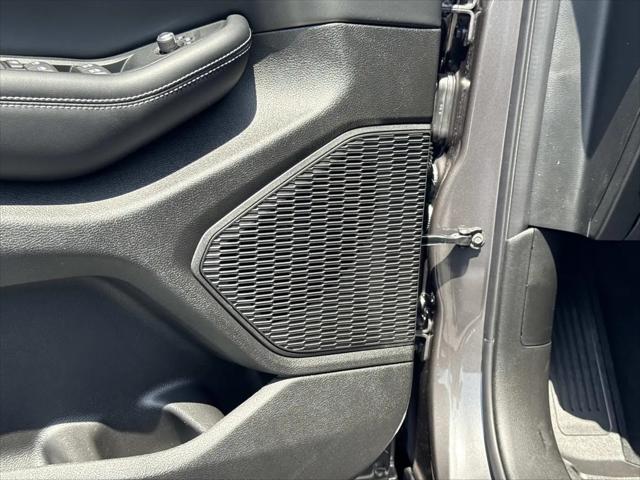2026 Jeep Grand Cherokee L Altitude 4x2
