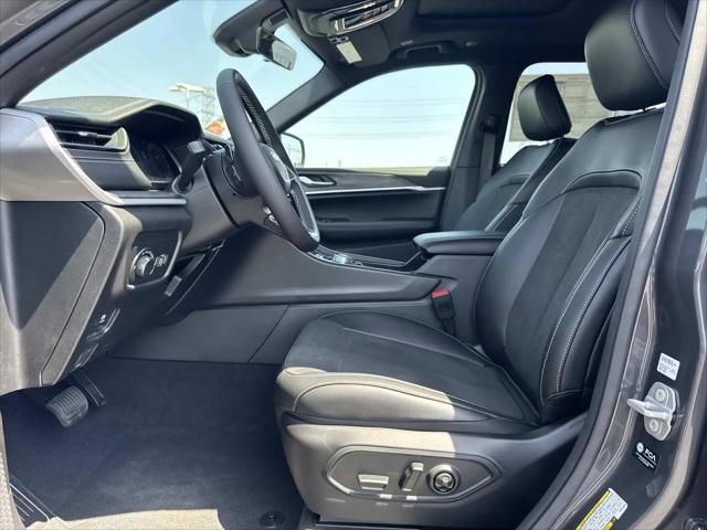 2026 Jeep Grand Cherokee L Altitude 4x2