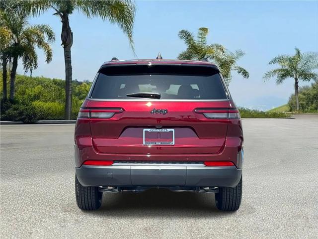 2026 Jeep Grand Cherokee L Altitude 4x2