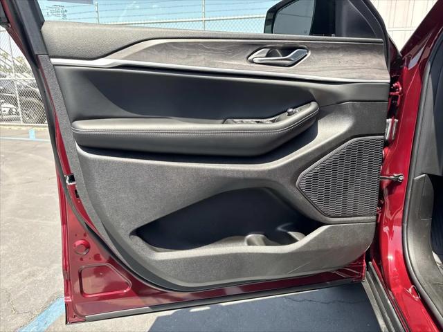 2026 Jeep Grand Cherokee L Altitude 4x2