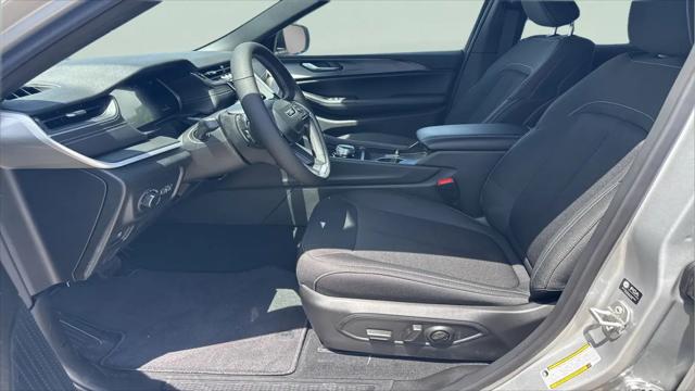 2026 Jeep Grand Cherokee Altitude 4x2