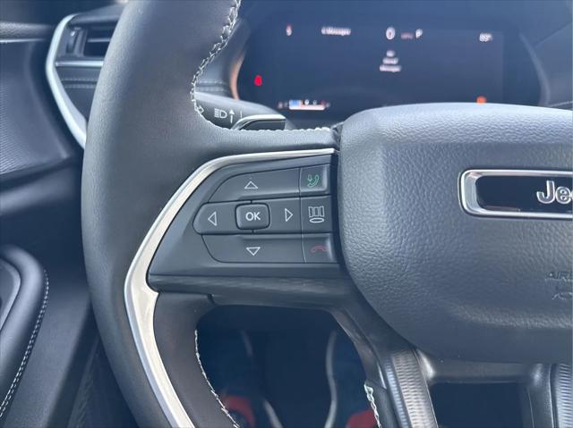 2026 Jeep Grand Cherokee Altitude 4x2