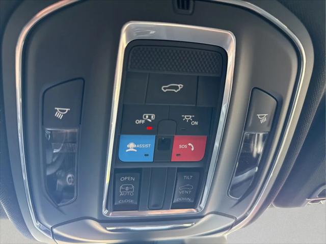 2026 Jeep Grand Cherokee Altitude 4x2