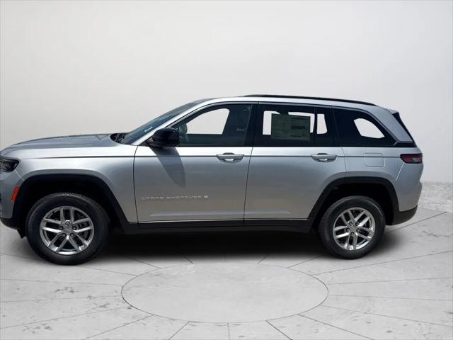 2026 Jeep Grand Cherokee Altitude 4x2