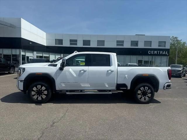 2026 GMC Sierra 2500HD Crew Cab, Standard Bed, Denali, 4WD
