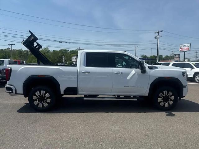 2026 GMC Sierra 2500HD Crew Cab, Standard Bed, Denali, 4WD