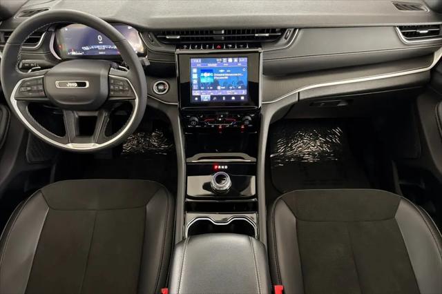 2023 Jeep Grand Cherokee L Altitude 4x4