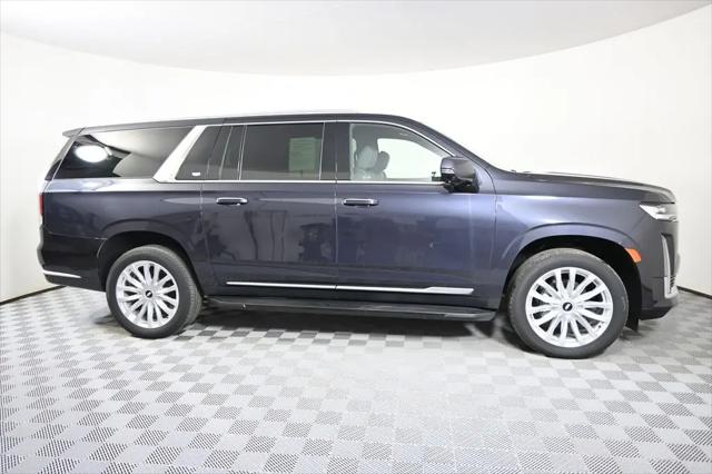 2024 Cadillac Escalade ESV Luxury