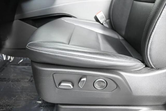 2024 Cadillac Escalade ESV Luxury
