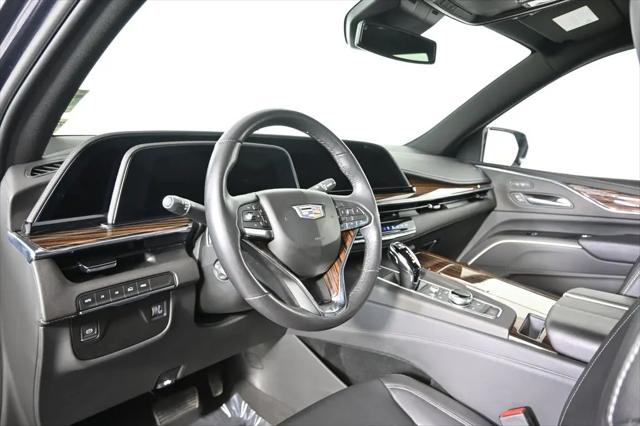 2024 Cadillac Escalade ESV Luxury
