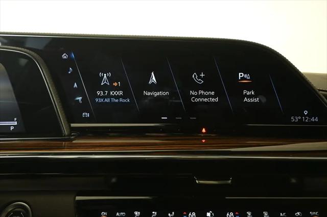 2024 Cadillac Escalade ESV Luxury