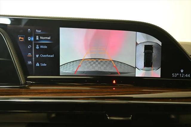 2024 Cadillac Escalade ESV Luxury