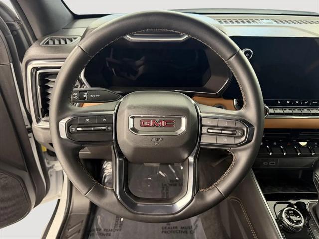 2024 GMC Canyon 4WD AT4