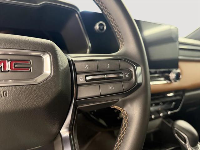 2024 GMC Canyon 4WD AT4