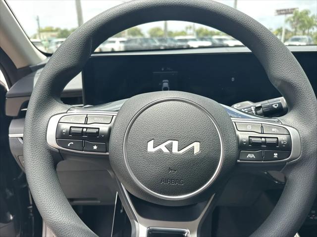 2026 Kia K5 LXS FWD