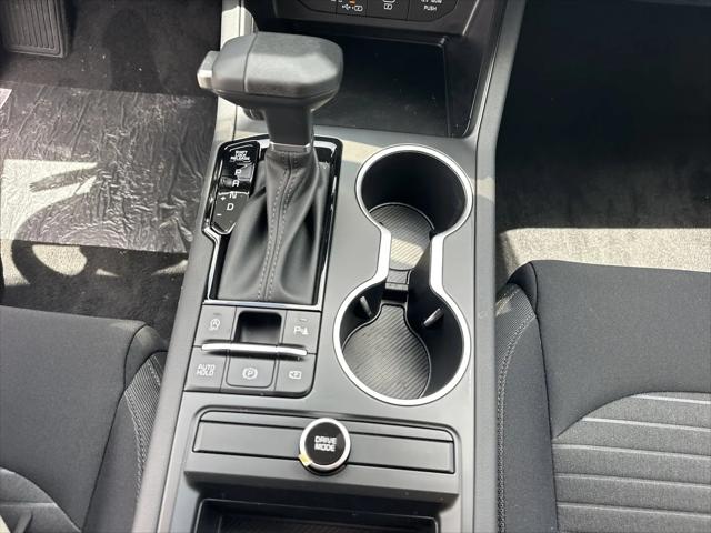 2026 Kia K5 LXS FWD
